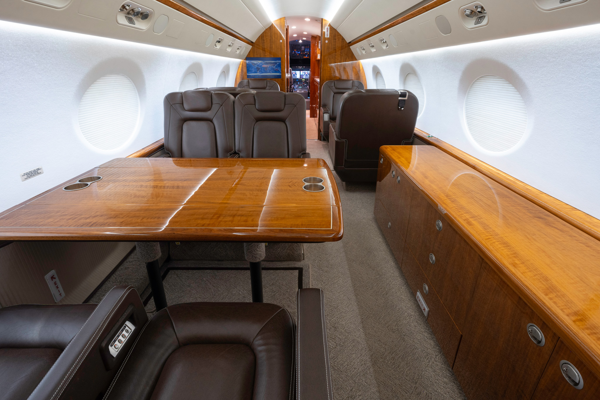 Gulfstream G550 For Sale Mente Group Brokers Private Jet For Sale
