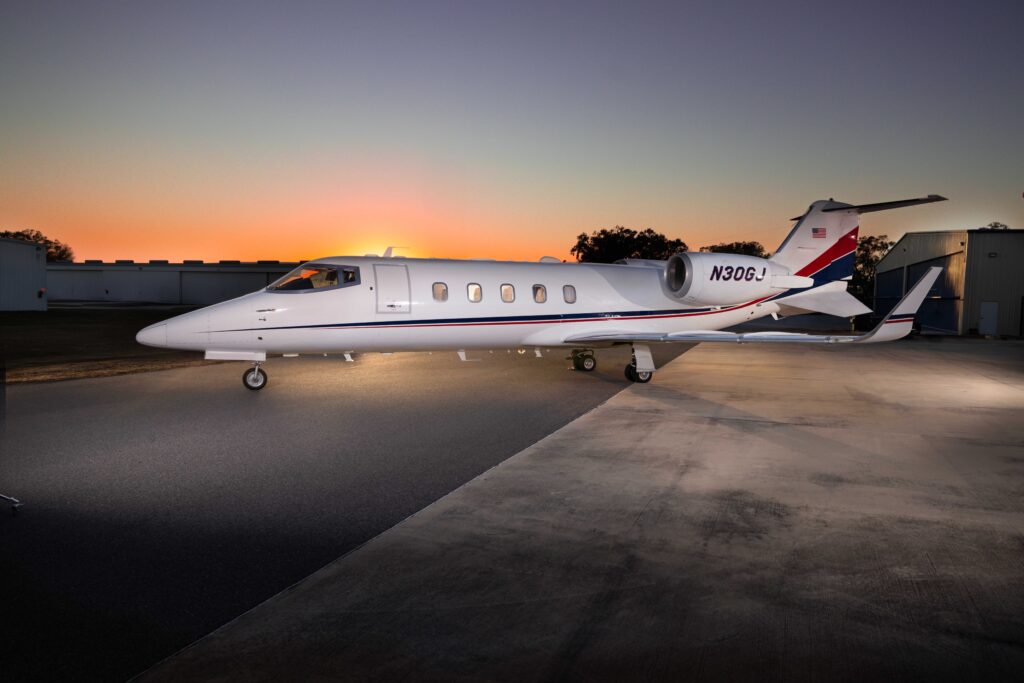 Bombardier Lear 60XR Learjet private jet for sale Dallas Texas Mente Group Private Jet Sales Brokers